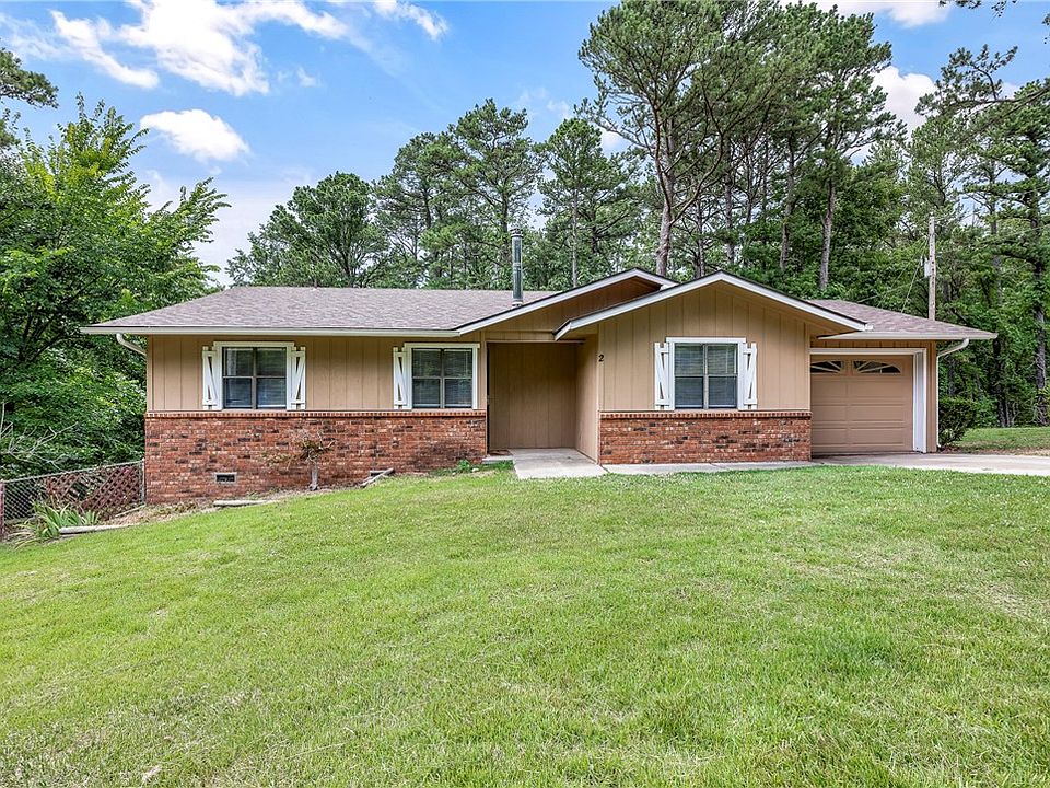 1st image of 2 Belvoir Cir