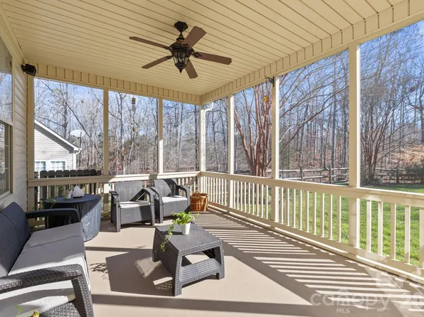 4109 Exbury Gardens Dr, Waxhaw, NC 28173