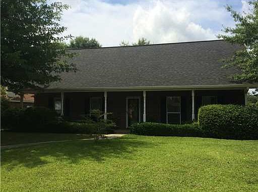 3rd image of 15020 Remington Dr