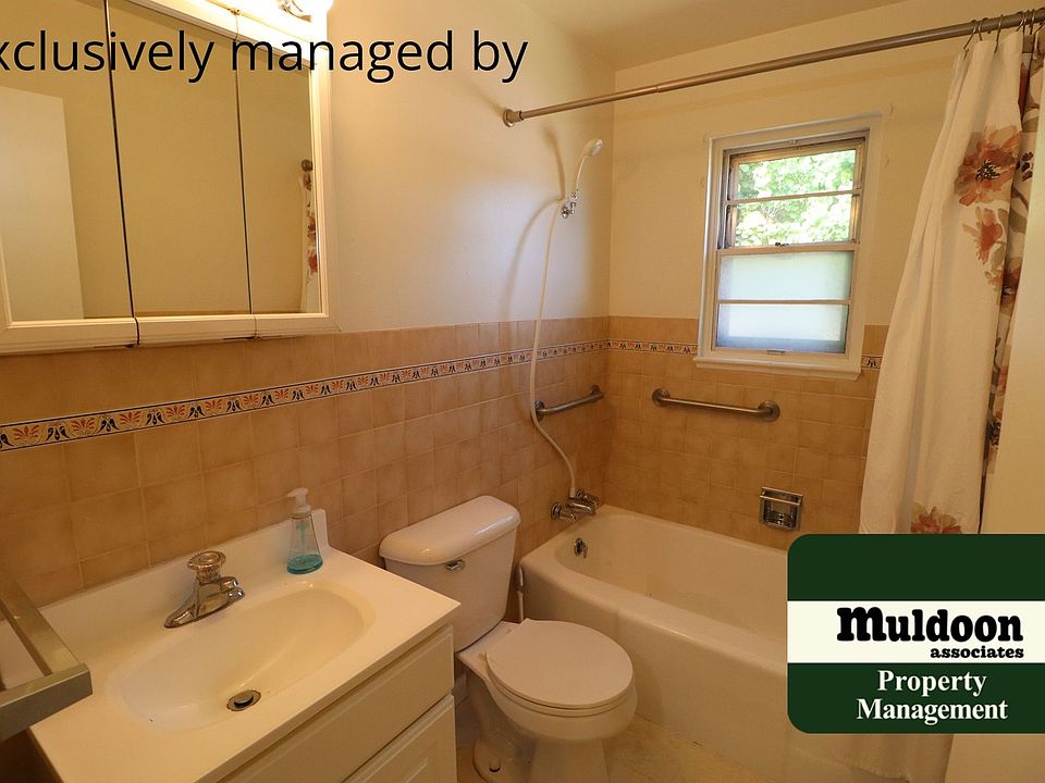 1st image of 215 Kenwood Dr