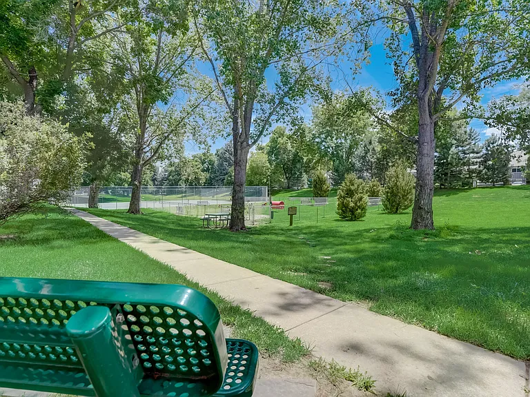 Governor's Park — Photo 41