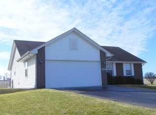 1102 Cameron Dr, Durand, IL 61024