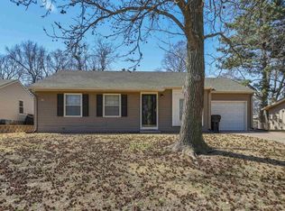 2809 SW Hillcrest Rd, Topeka, KS 66614