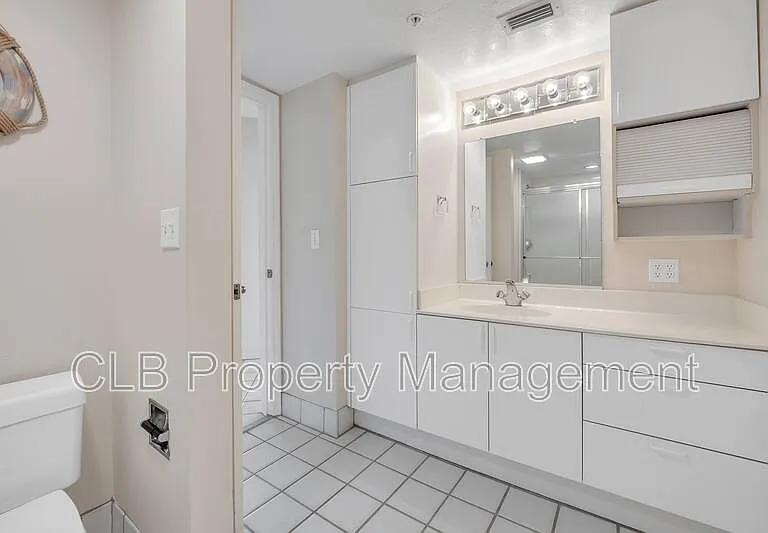 3 Oceans West Blvd #2B4 — Photo 6