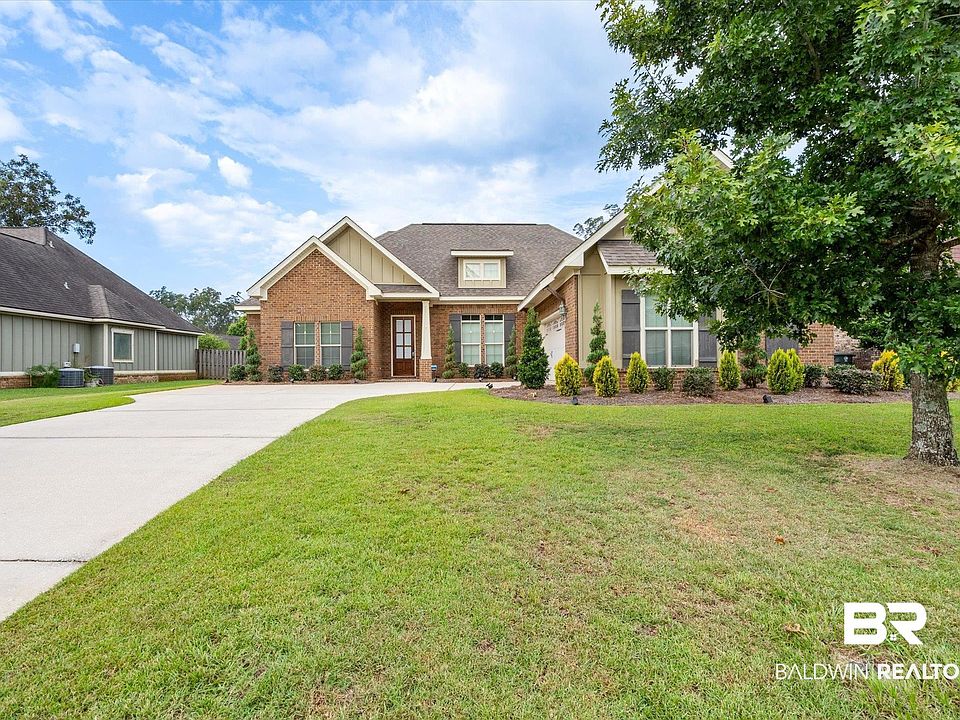 1st image of 8821 Bainbridge Dr