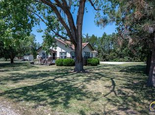 1010 Cleveland St, Burlington, KS 66839