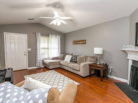 3rd image of 3654 Polo Club Blvd