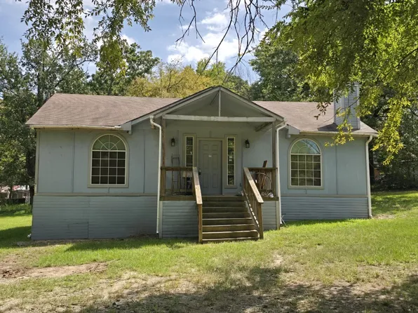 712 Old Shawnee Trl, Tool, TX 75143