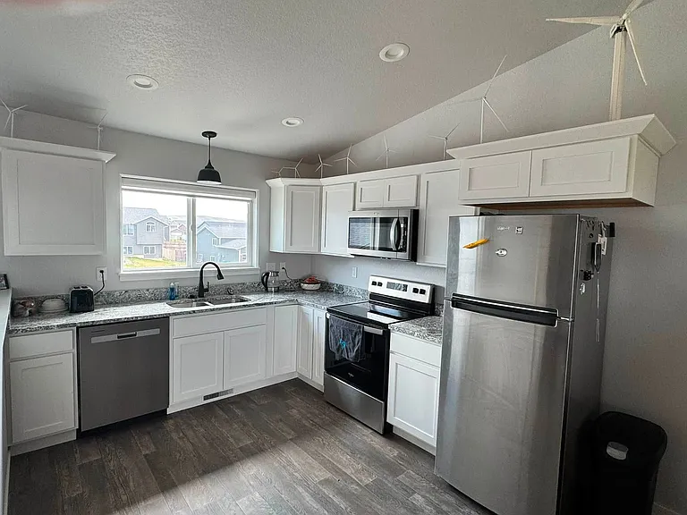 1208 Kenai Dr — Photo 12