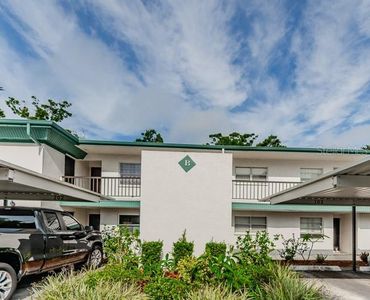 7560 92nd St APT 204B, Seminole, FL, 33777