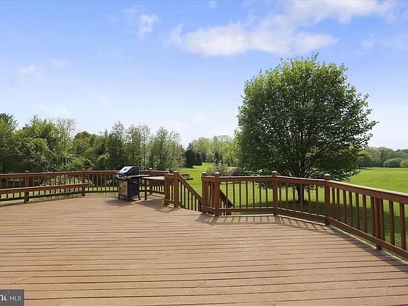 5th image of 21712 Brink Meadow Ln