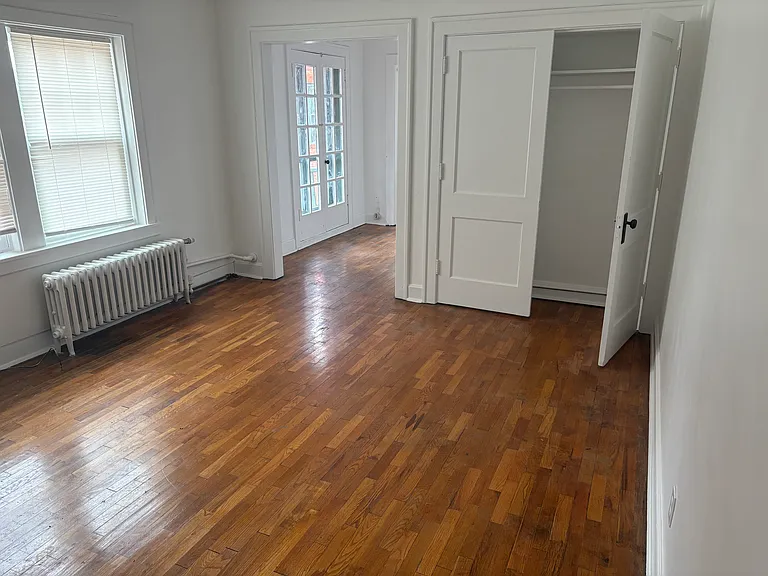 508 1/2 SW 10th Ave #104 — Photo 2