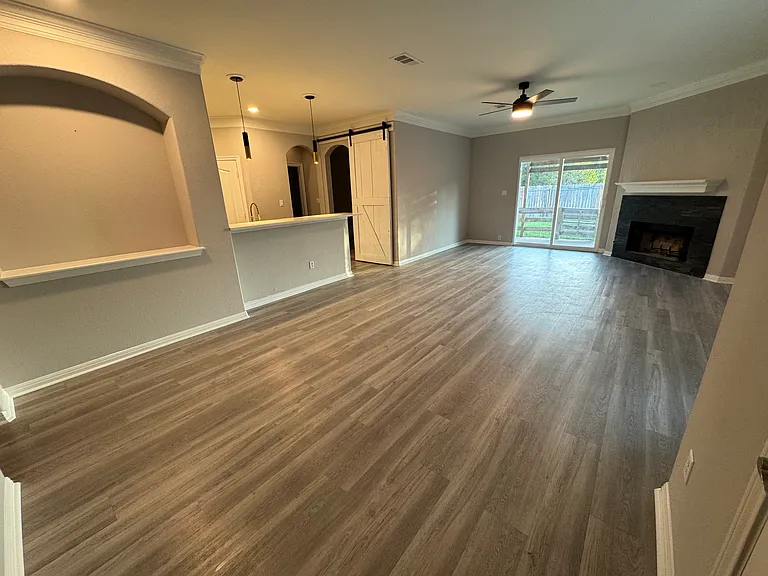 3200 Pinnacle Cv #B — Photo 14