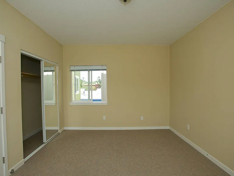 1354 High St #4 - 3rd Floor Bedroom 1354 High St #4 - 3rd Floor Bedroom