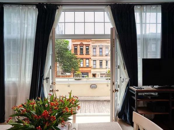 443 4th St APT 2, Brooklyn, NY 11215