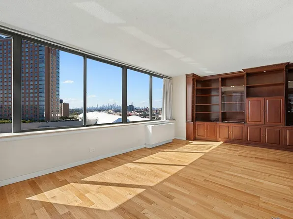 62-54 97th Pl #11A, Rego Park, NY 11374