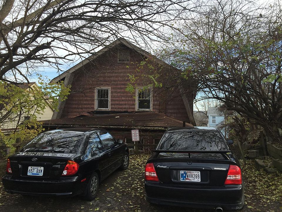 2nd image of 24 Parkview Ave