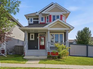 7043 22nd Ave SW, Edmonton, AB T6X 0T8