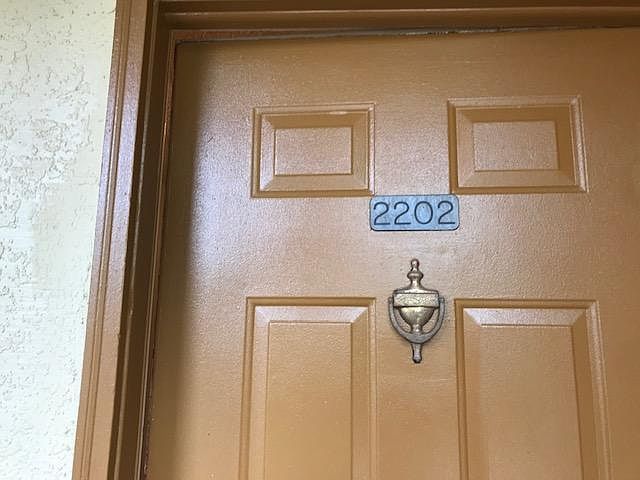 1st image of 2202 Clubside Dr