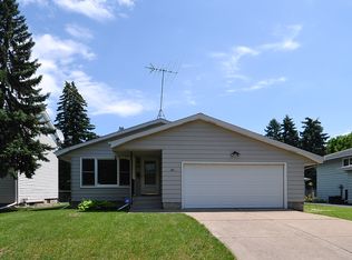 184 Colborne St, Saint Paul, MN 55102