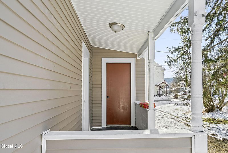 5th image of 13 Adams Street