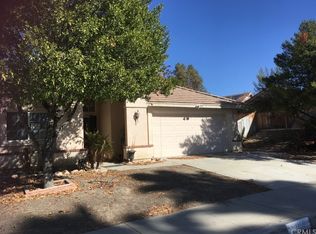 1169 Peacock Dr, San Jacinto, CA 92583