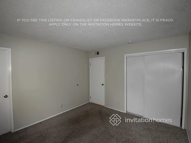 2365 La Loma Dr — Photo 7