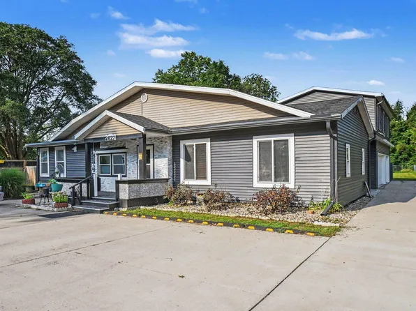 2827 Edwardsburg Ave, Elkhart, IN 46514