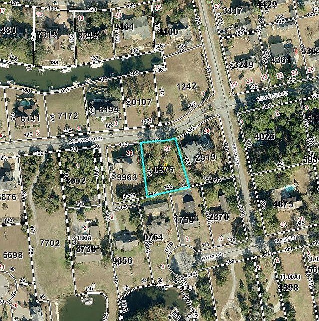 2nd image of 5203 Driftwood Ln