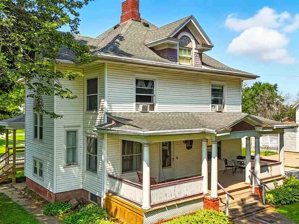 605 Williams St, Victor, IA 52347