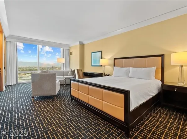 2000 N Fashion Show Dr Unit 4318, Paradise, NV 89109