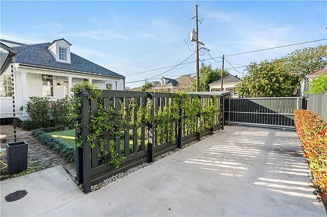 639 Desire St #3400 — Photo 34