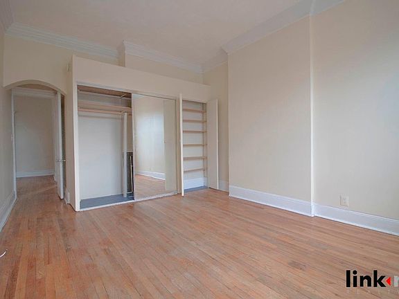 2nd image of 506 Warburton Ave APT 1
