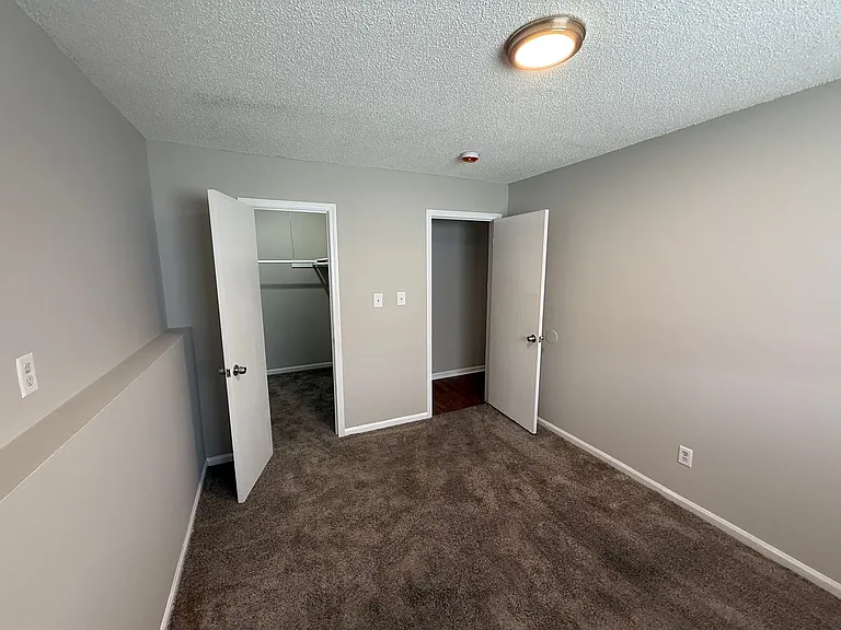 7221 N Moberly Dr #D — Photo 7