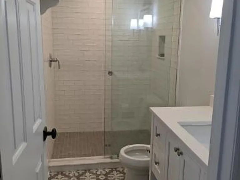 36 Charlotte St #2 — Photo 17