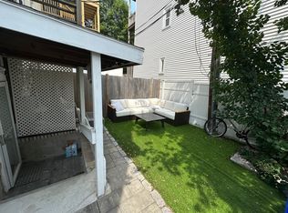 130 G St APT 1, South Boston, MA 02127