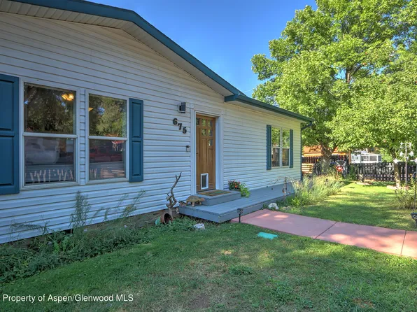 675 Orchard Ave, Silt, CO 81652