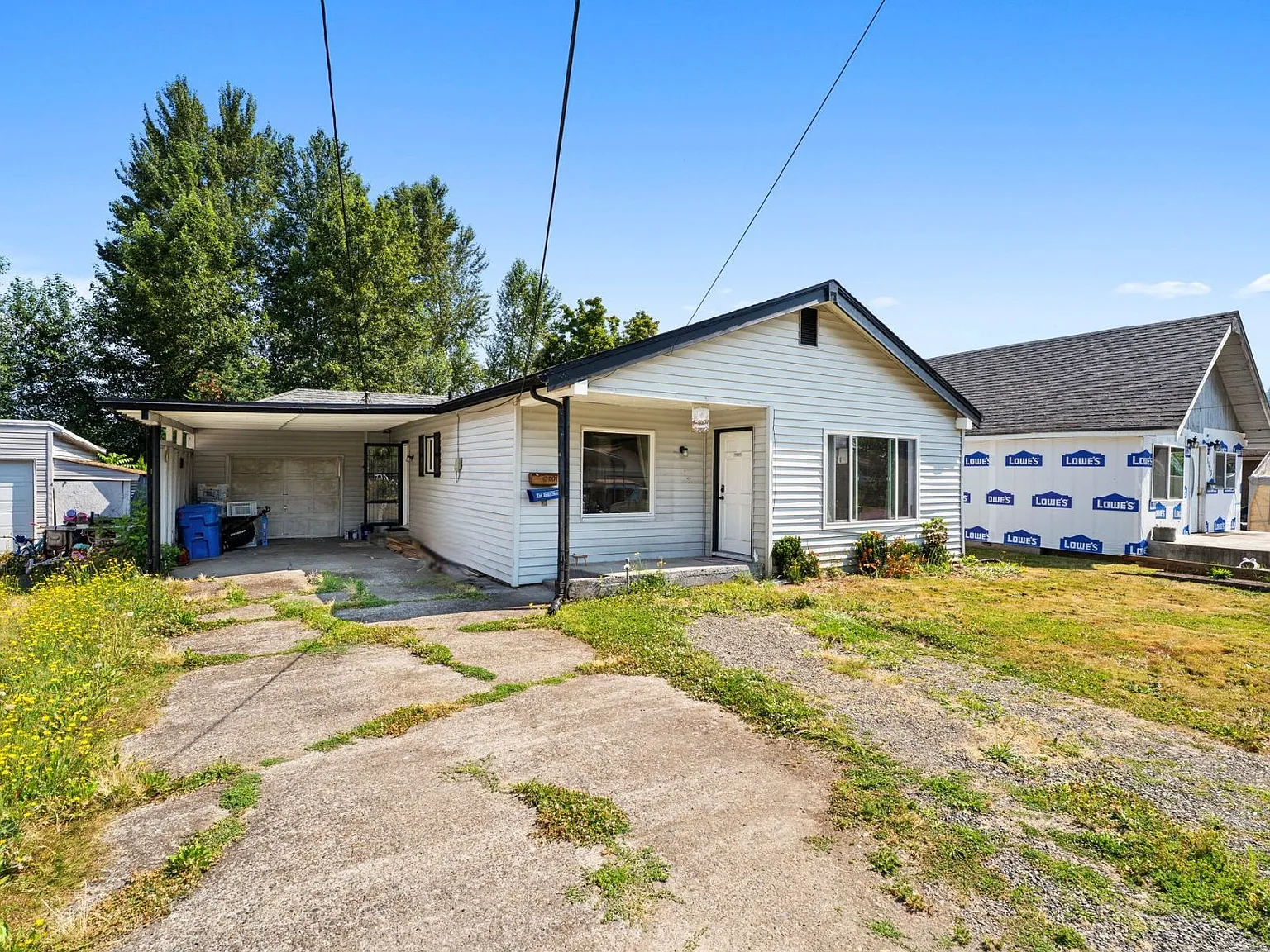 3 bed, 1160 sqft, $2,300 — Photo 1