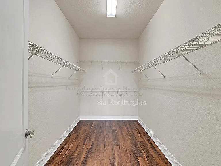 10466 Stapeley Dr — Photo 11