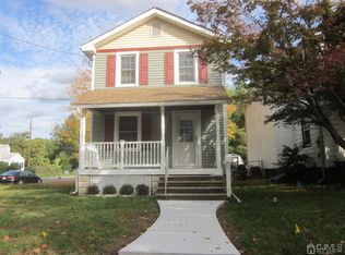 3 George St, Metuchen, NJ 08840