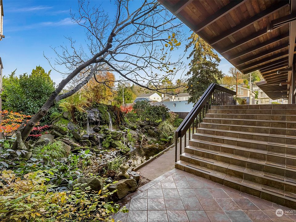 3717 Beach Dr SW Seattle WA | Zillow