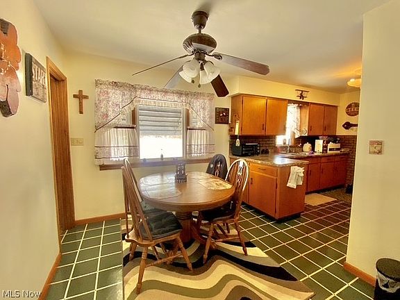 4th image of 9976 Shepard Rd