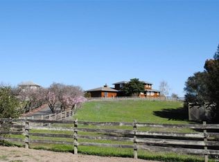 580 Elysian Ave, Penngrove, CA 94951