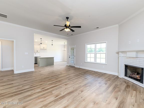 5th image of 7608 John Elliott Ln