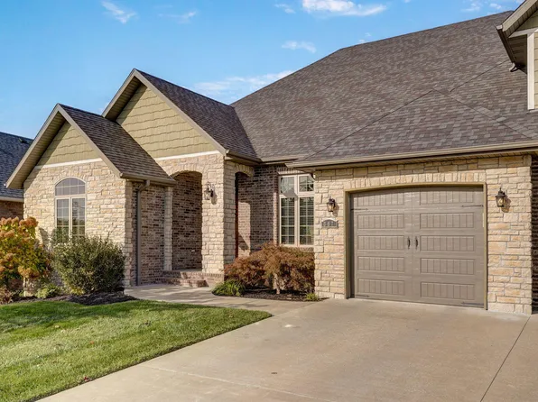 867 E Edenmore Circle, Nixa, MO 65714
