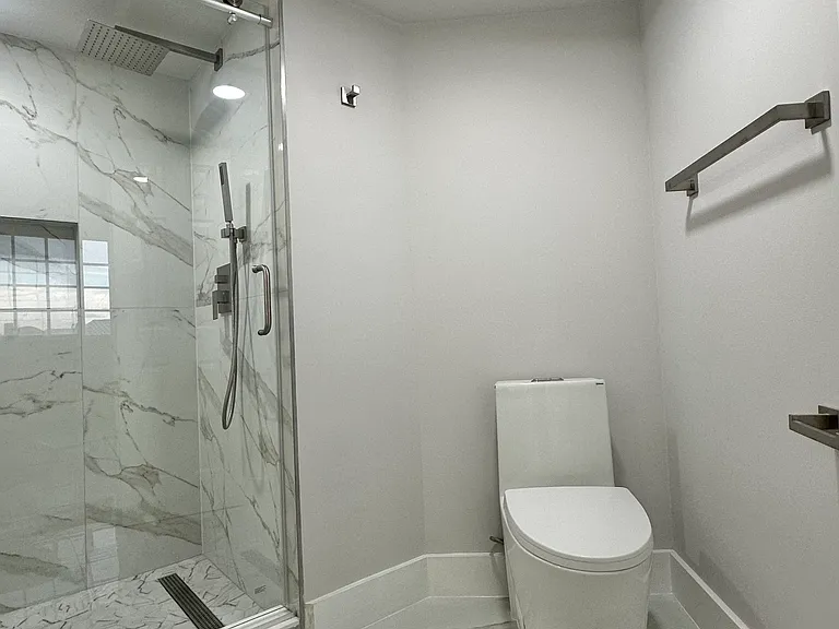 9731 Fontainebleau Blvd #F301 — Photo 7