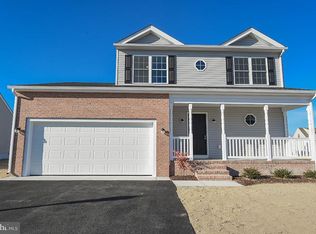 305 Cottonwood Dr, Fruitland, MD