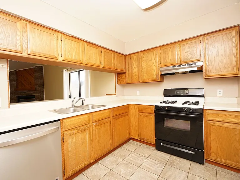 104 Cedar Ridge Way — Photo 12