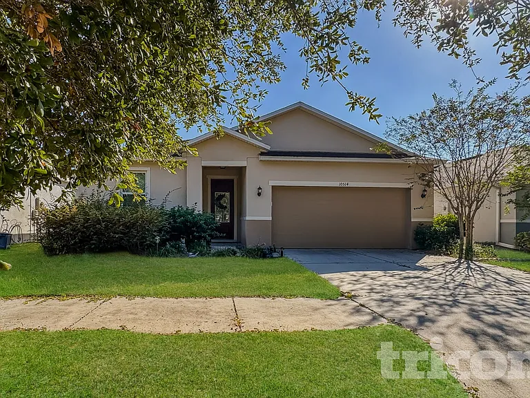 10514 Medford Lake Dr — Photo 1