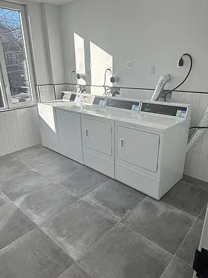 Rented by Aron Fried, LREB | media 11